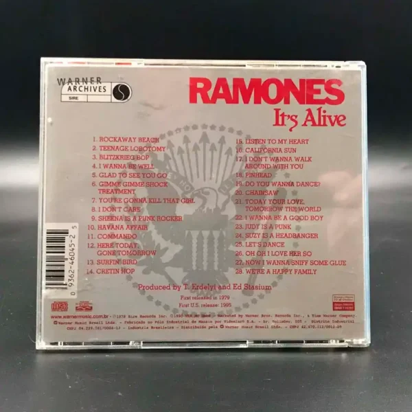 Ramones - It's Alive