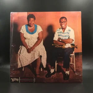 Ella Fitzgerald & Louis Armstrong - Ella & Louis